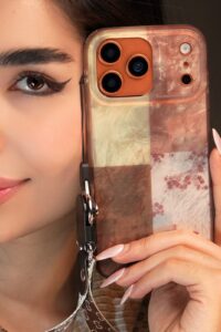 قاب موبایل آیفون شکوفه گلدن پتال - تصویر 2