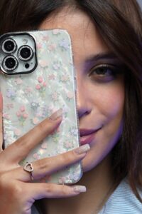 قاب موبایل ( آیفون - سامسونگ - شیائومی ) گل انگلیش هوم - تصویر 2